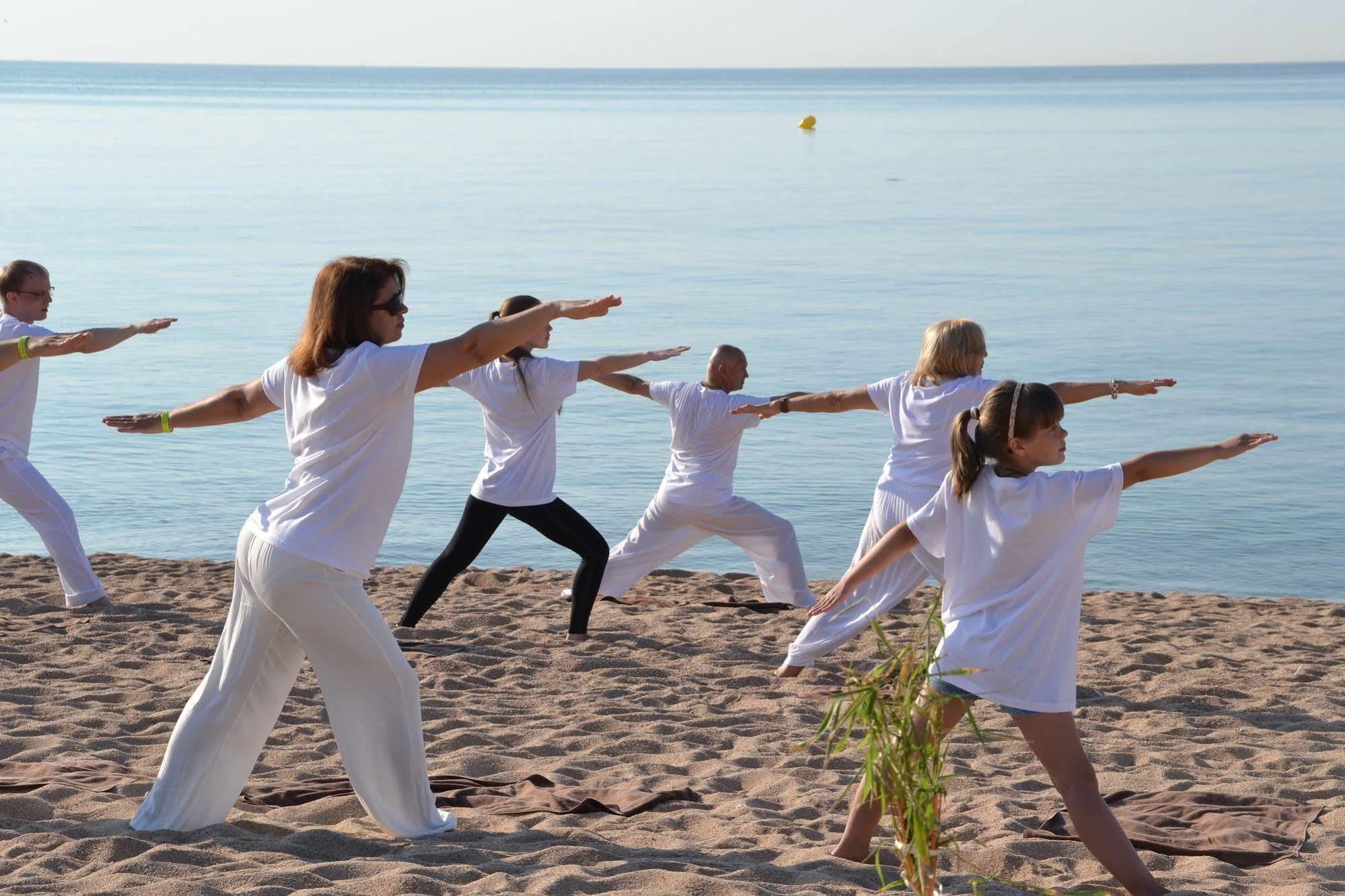 Luna Club Hotel Yoga&Spa 4Sup Malgrat de Mar Exterior foto